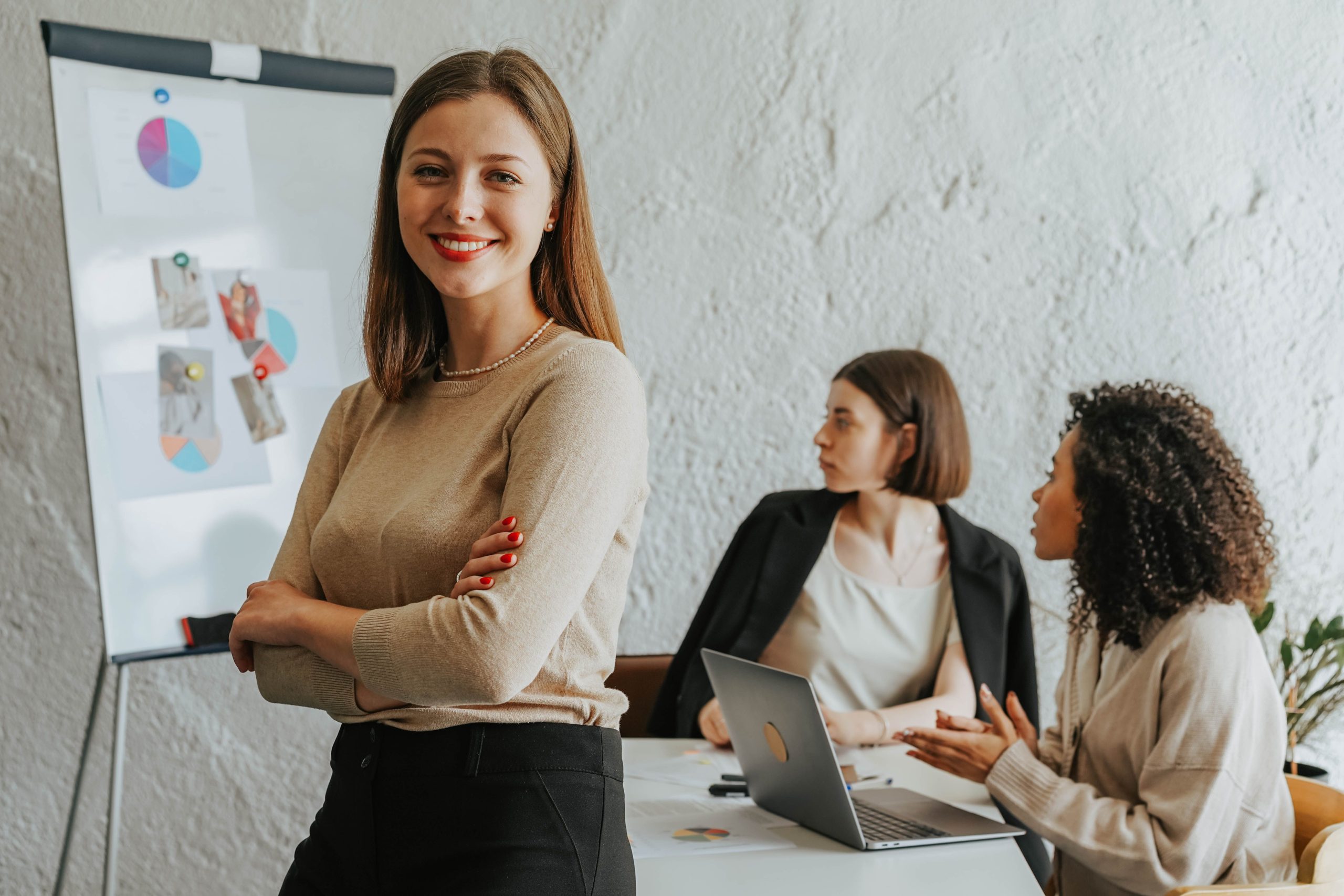 Marketing Digital para Mulheres que Trabalham com Serviços de Companhia